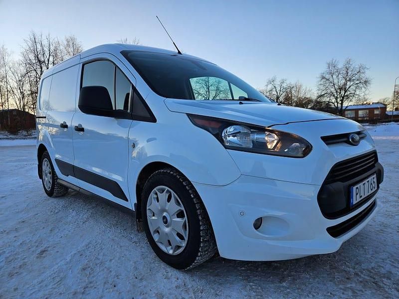 Begagnad 2017 Ford Transit Connect Minibuss | 114 900 kr (Marknadspris) - Bild 1/4