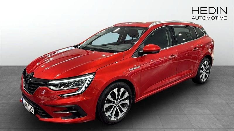 Röd (red) Begagnad 2023 Renault Mégane GrandTour Techno Kombi | 214 900 kr (Marknadspris) - Bild 1/4