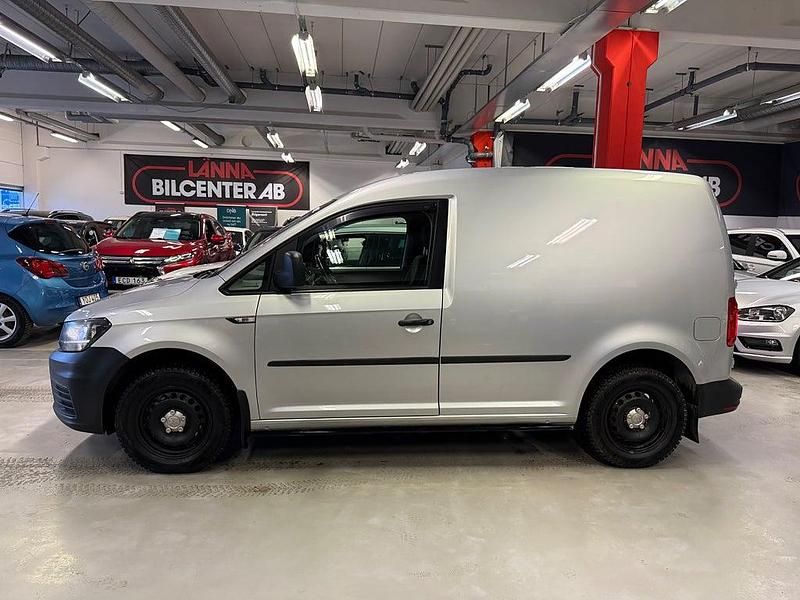 Begagnad VW Caddy 102 HK (75 kW) 2018 Silver Minibuss