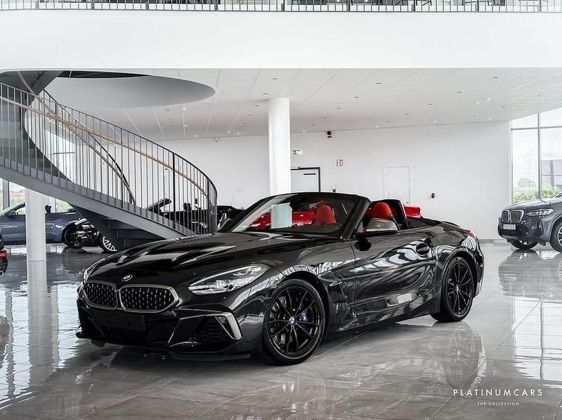 Svart (black sapphire) Begagnad 2020 BMW Z4 M Sport Cab | 519 000 kr (Marknadspris) - Bild 1/4