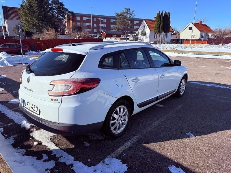 Begagnad Renault Mégane III 110 HK (80 kW) 2011