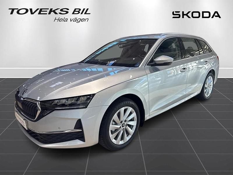 Silver Ny 2026 Skoda Octavia Kombi | 372 000 kr - Bild 1/4