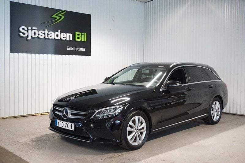 Svart Begagnad 2018 Mercedes C220 Avantgarde Kombi | 259 900 kr (Bra pris) - Bild 1/4