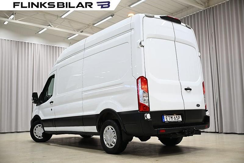 Begagnad Ford Transit 131 HK (96 kW) 2020 Vit Pickup