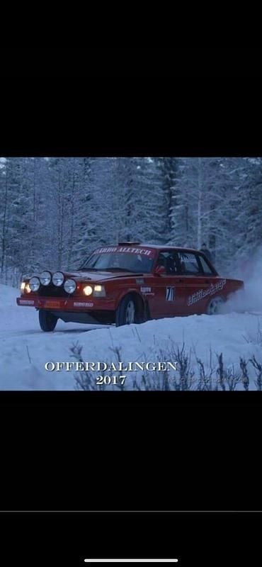 Begagnad Volvo 244 300 HK (220 kW) 1975 Sedan