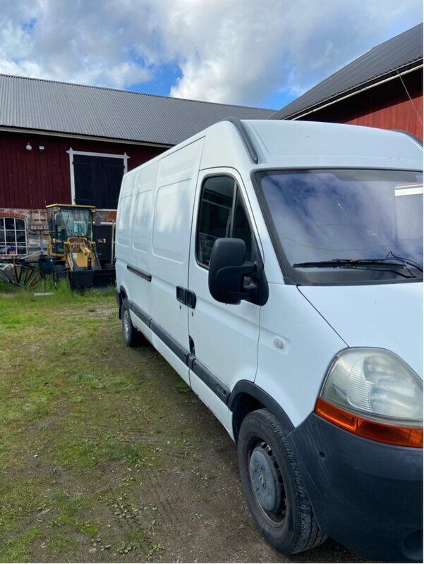 Vit Begagnad 2006 Renault Master Van | 40 000 kr (Marknadspris) - Bild 1/4