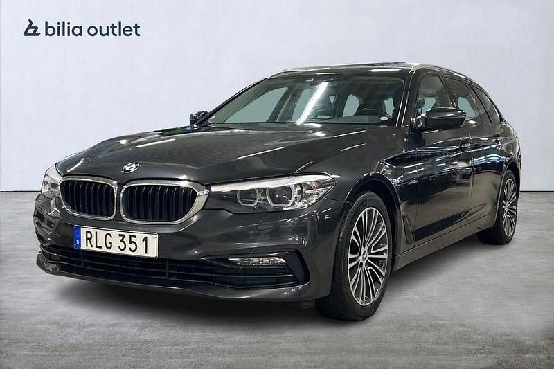Begagnad BMW 520 Sport Line 190 HK (139 kW) 2017 Grå Kombi