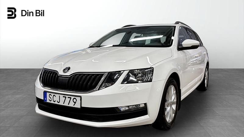 Vit Begagnad 2018 Skoda Octavia Ambition Kombi | 169 000 kr (Marknadspris) - Bild 1/4