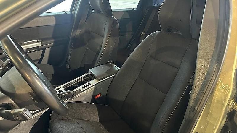 Begagnad Volvo V50 109 HK (80 kW) 2010 Grön Kombi