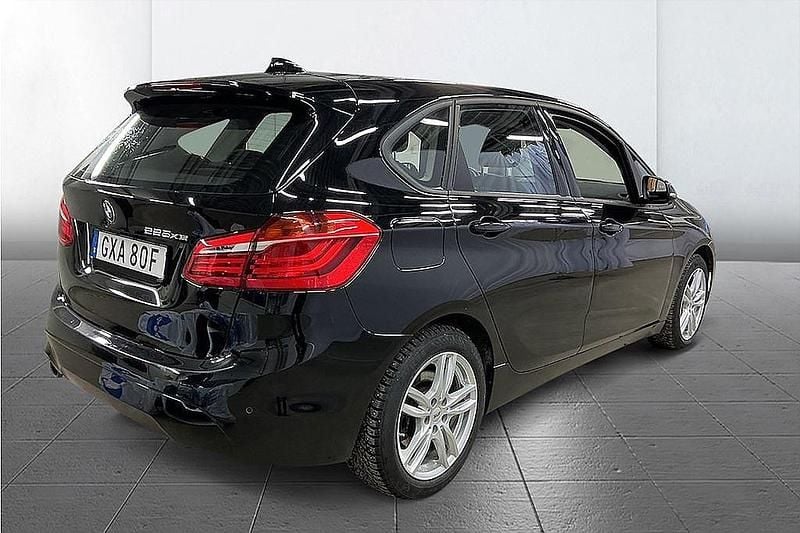 Begagnad BMW 225 136 HK (100 kW) 2020 Svart Sportkupé