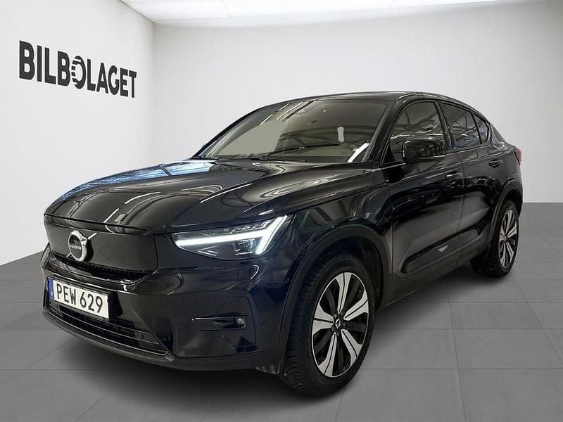 Svart Begagnad 2022 Volvo C40 Plus SUV | 334 500 kr (Marknadspris) - Bild 1/4