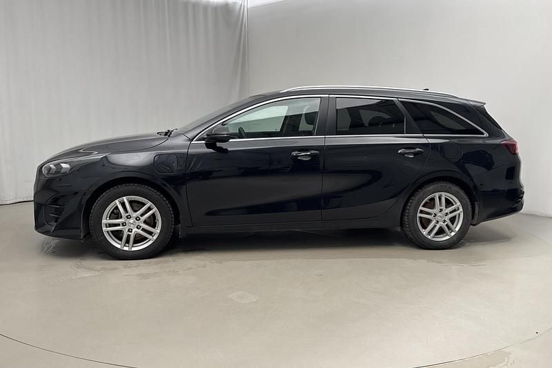Begagnad Kia Ceed Sportswagon Advance 141 HK (103 kW) 2023 Svart Kombi