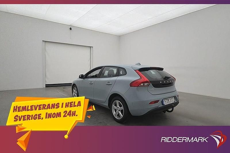 Begagnad Volvo V40 120 HK (88 kW) 2017 Lblå Halvkombi