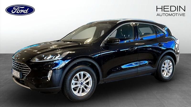 Begagnad 2023 Ford Kuga Titanium SUV | 279 900 kr (Marknadspris) - Bild 1/4