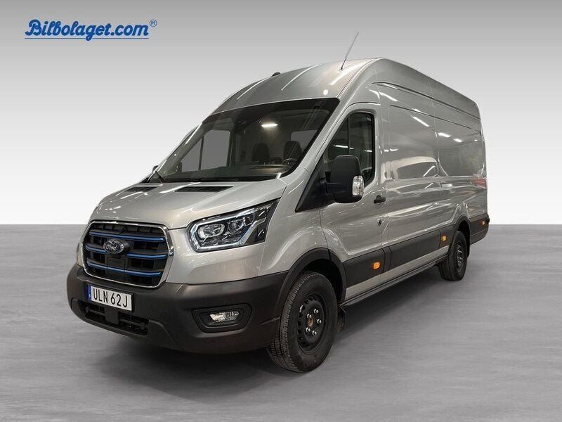 Grå Begagnad 2023 Ford Econoline Trend Van | 419 000 kr - Bild 1/4