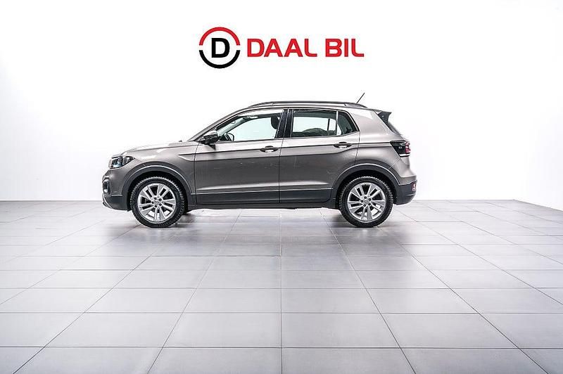 Grå Begagnad 2019 VW T-Cross SUV | 159 400 kr (Marknadspris) - Bild 1/4