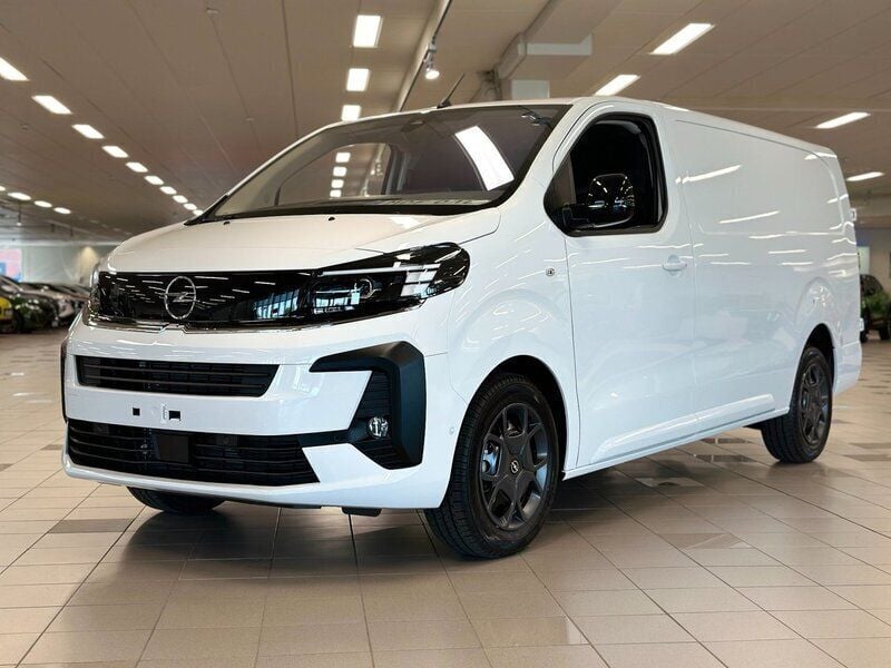 Vit Ny 2024 Opel Vivaro Elite Van | 499 750 kr (Lite dyr) - Bild 1/4