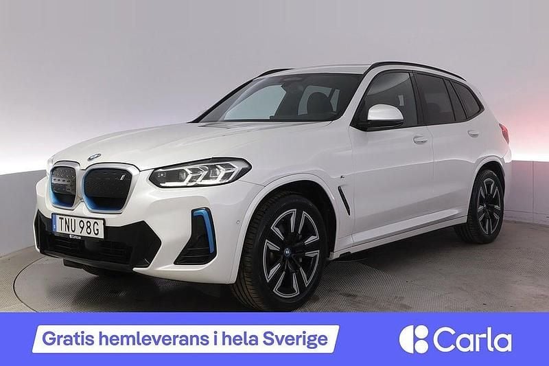 Vit Begagnad 2022 BMW iX3 M Sport SUV | 355 900 kr (Superpris) - Bild 1/4