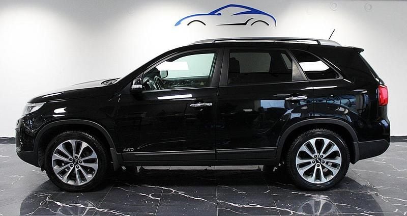 Svart Begagnad 2014 Kia Sorento SUV | 124 900 kr (Bra pris) - Bild 1/4