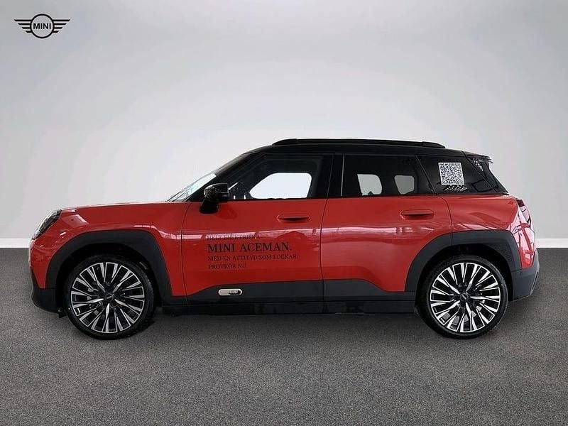 Ny Mini Aceman Favoured 136 kW (186 HK) 2025 Röd SUV