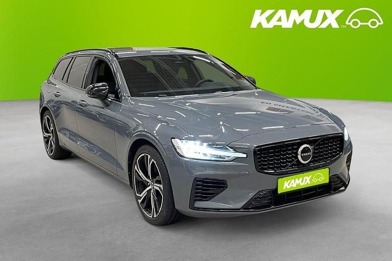 Grå Begagnad 2023 Volvo V60 Plus Kombi | 369 800 kr (Lite dyr) - Bild 1/3