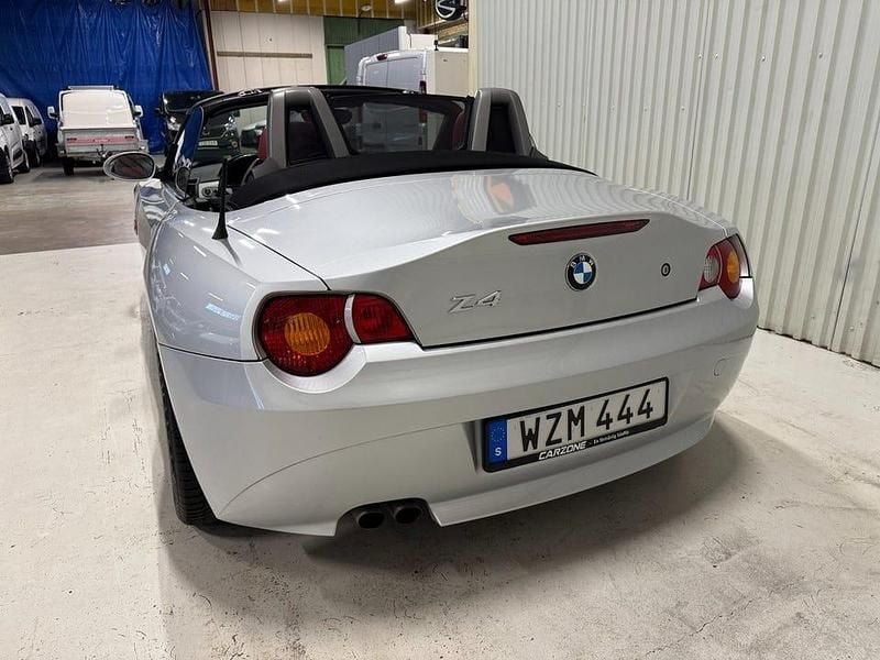 Begagnad BMW Z4 192 HK (141 kW) 2003 Silver Cab
