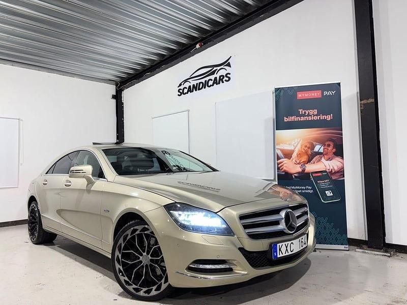 Ljusbrun Begagnad 2011 Mercedes CLS350 Sportkupé | 159 900 kr (Marknadspris) - Bild 1/4