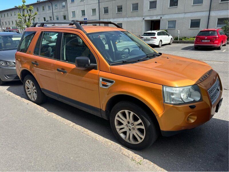 Orange Begagnad 2007 Land Rover Freelander 2 SUV | 54 000 kr - Bild 1/3