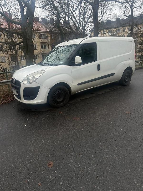 Begagnad 2013 Fiat Doblò Minibuss | 28 000 kr - Bild 1/4
