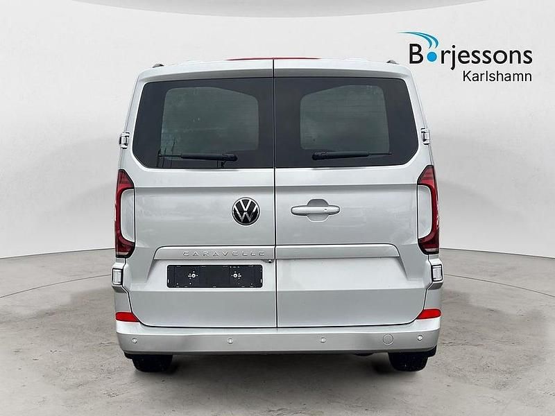 Ny VW Caravelle 170 HK (125 kW) 2025 Grå Minibuss
