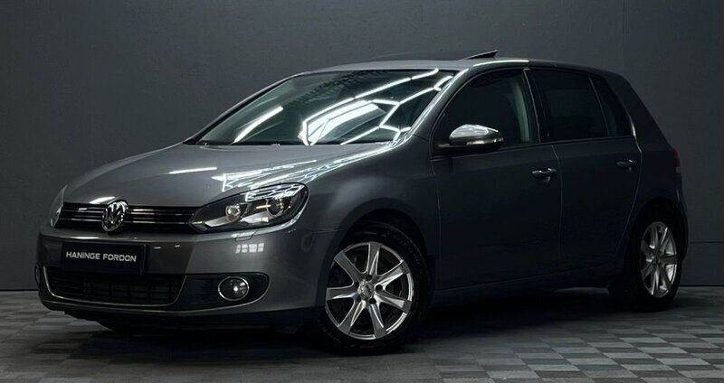 Grå Begagnad 2011 VW Golf VI GT Halvkombi | 79 900 kr (Marknadspris) - Bild 1/4