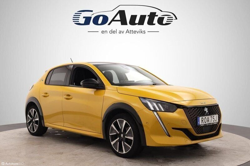 Gul Begagnad 2021 Peugeot e-208 GT Halvkombi | 179 900 kr (Bra pris) - Bild 1/4