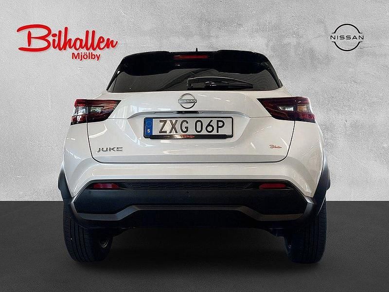 Begagnad Nissan Juke N-Connecta 115 HK (84 kW) 2024 Vit (pearl white) SUV
