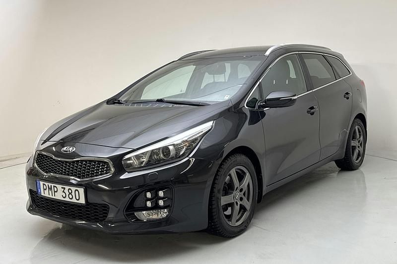 Svart Begagnad 2017 Kia Ceed Sportswagon GT-Line Kombi | 129 900 kr (Marknadspris) - Bild 1/4