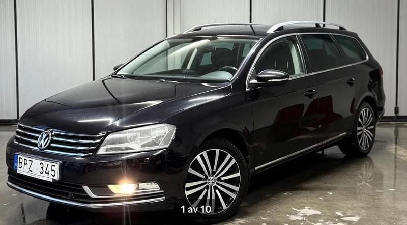 Svart Begagnad 2011 VW Passat Kombi | 89 900 kr (Marknadspris) - Bild 1/4