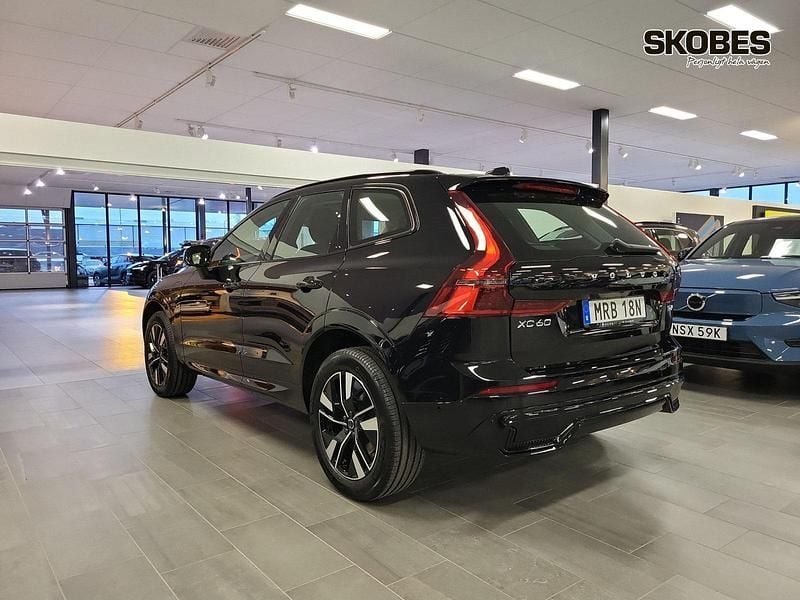 Ny Volvo XC60 2026 Svart SUV
