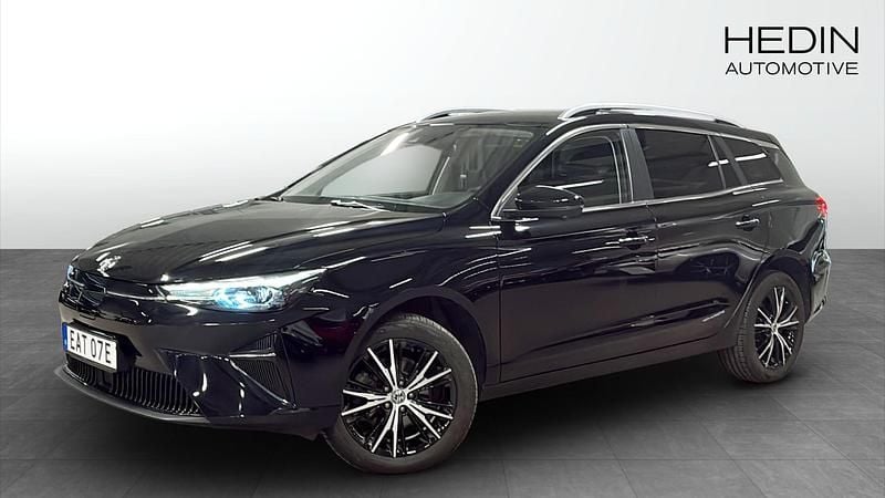 Begagnad MG MG5 EV Luxury 114 kW (156 HK) 2022 Svart Kombi
