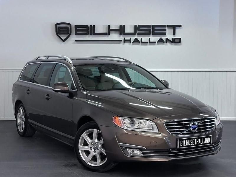 Begagnad Volvo V70 Summum 180 HK (132 kW) 2014 Brun Kombi