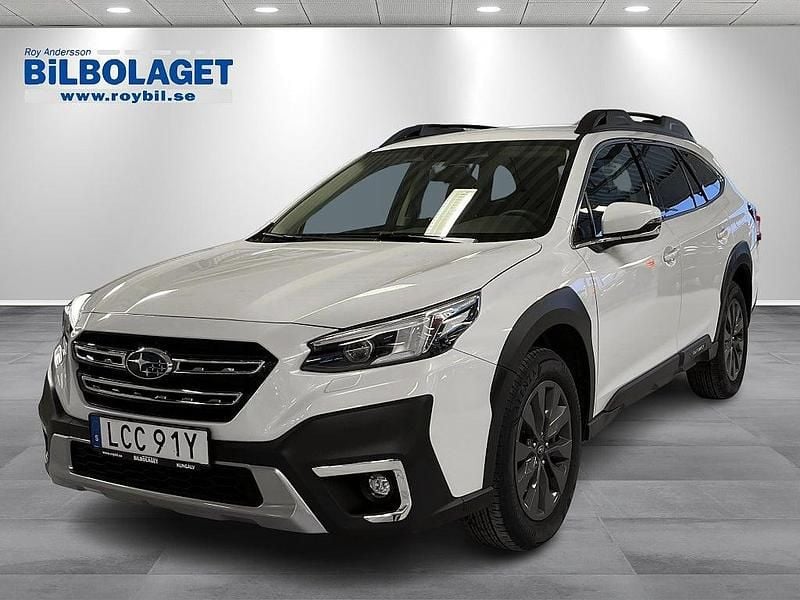 Begagnad Subaru Outback 169 HK (124 kW) 2023 Vit Kombi
