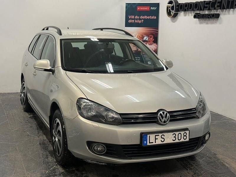 Begagnad VW Golf VI 102 HK (75 kW) 2011 Brun Halvkombi
