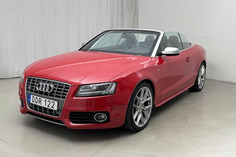Röd Begagnad 2010 Audi S5 Sedan | 145 600 kr - Bild 1/4
