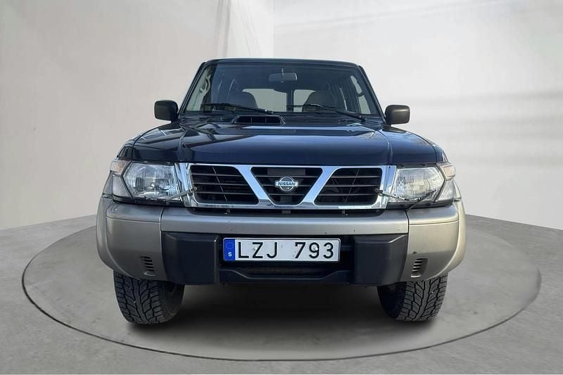 Begagnad Nissan Patrol 129 HK (94 kW) 1998 Mörkblå SUV