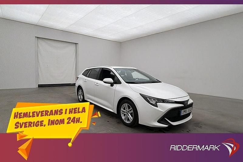 Vit Begagnad 2022 Toyota Corolla Active Kombi | 239 800 kr (Bra pris) - Bild 1/3
