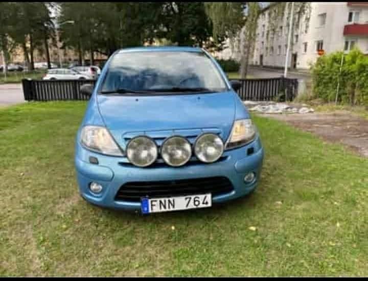Blå Begagnad 2007 Citroën C3 Halvkombi | 17 000 kr (Bra pris) - Bild 1/4