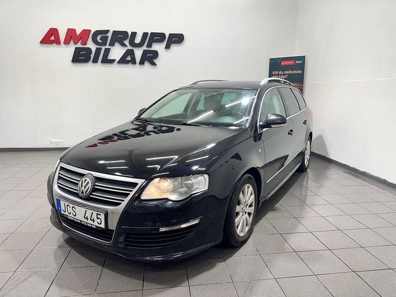 Svart Begagnad 2010 VW Passat Sportline Kombi | 44 900 kr (Marknadspris) - Bild 1/4