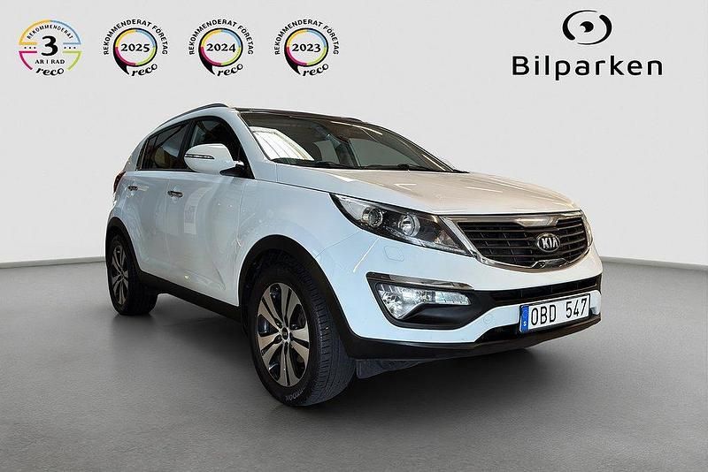 Vit Begagnad 2013 Kia Sportage SUV | 109 990 kr (Lite dyr) - Bild 1/4