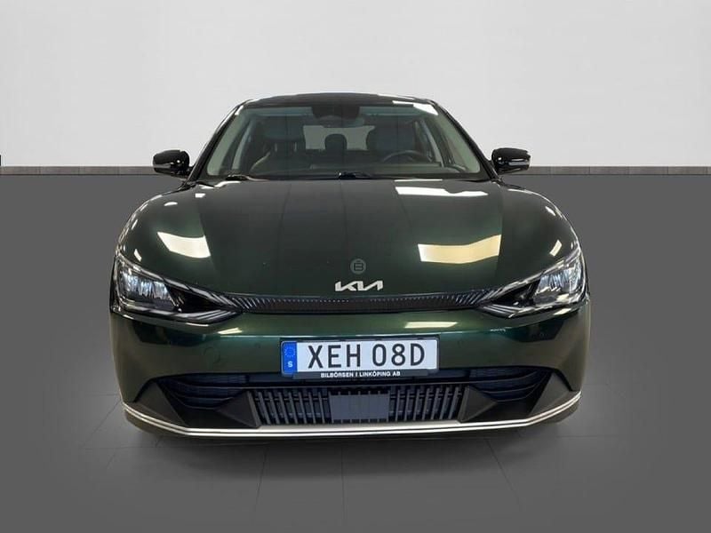 Begagnad Kia EV6 168 kW (229 HK) 2022 /g4e/ deep forrest m SUV