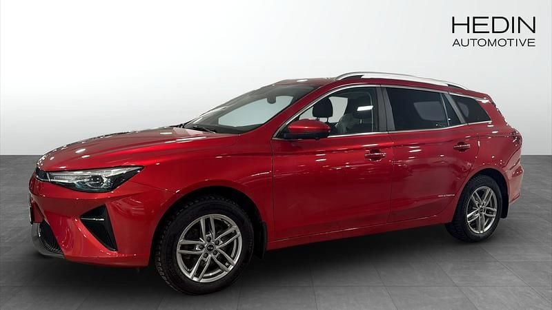 Röd Begagnad 2022 MG MG5 EV Luxury Kombi | 189 900 kr (Marknadspris) - Bild 1/4