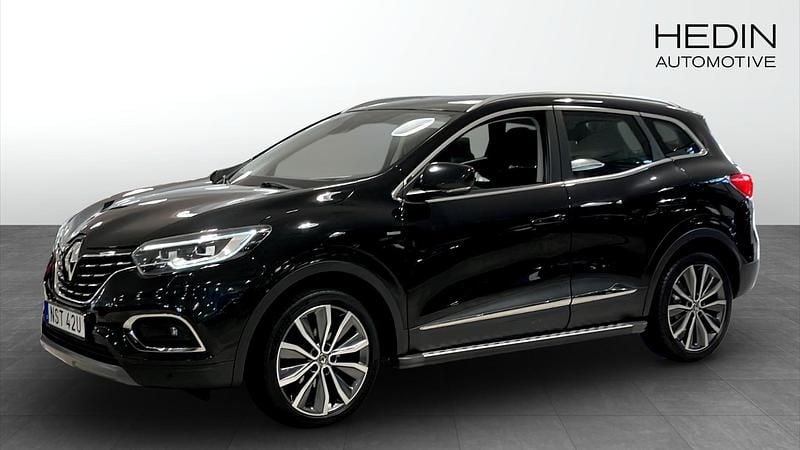 Svart (black) Begagnad 2019 Renault Kadjar SUV | 159 900 kr (Marknadspris) - Bild 1/4