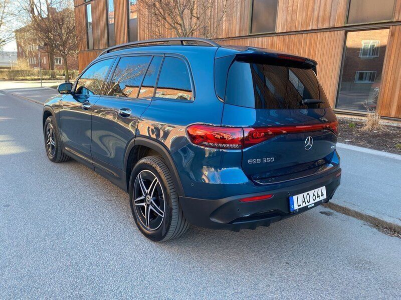 Begagnad Mercedes EQB350 AMG 215 kW (293 HK) 2021 Blå (blåmetallic) SUV